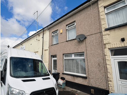 Two bedroom buy to let in central location