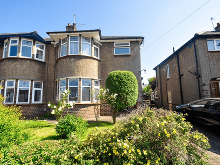 Excellent three-bedroom family home located in the sought-after area of St. Julians